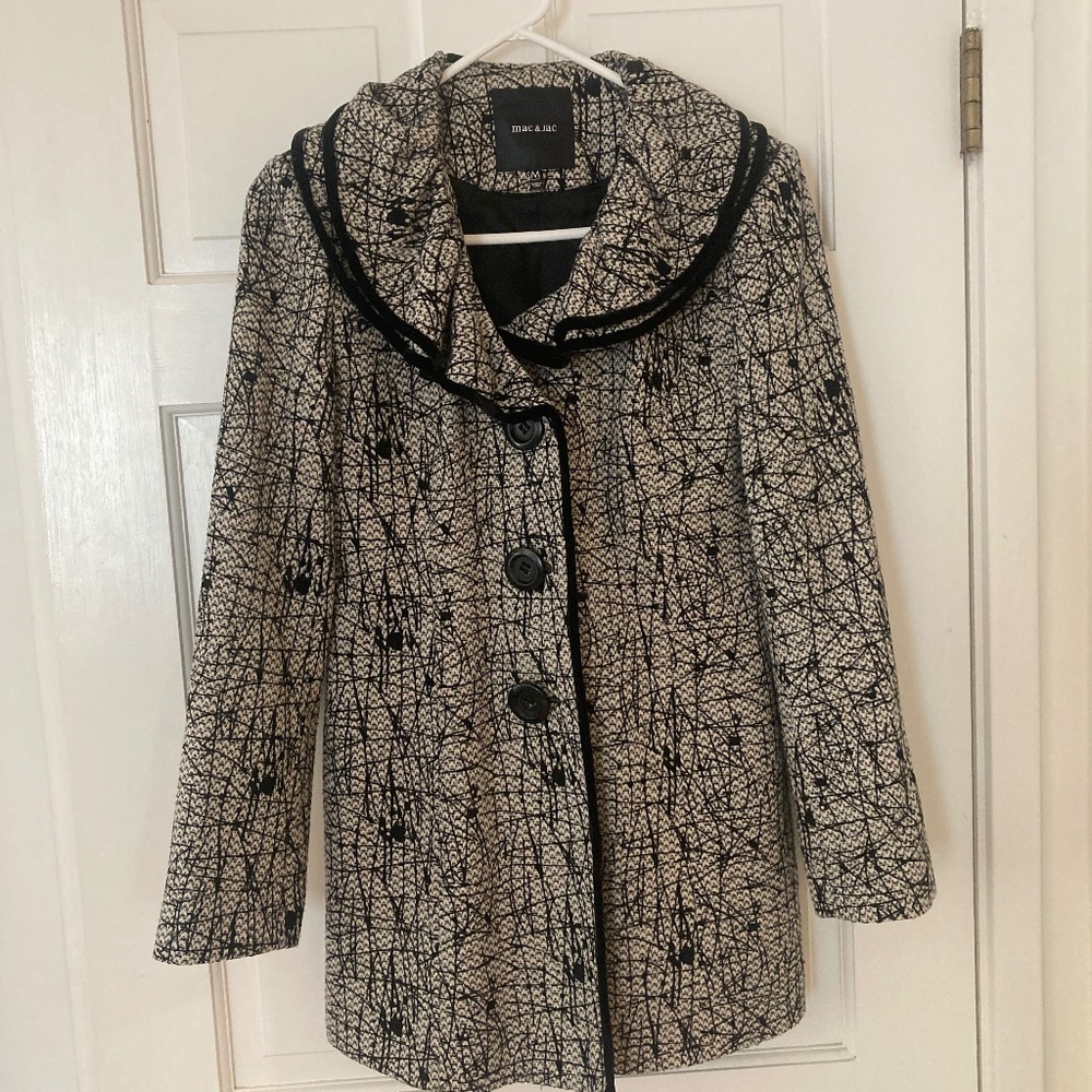 Mac & Jac Ruffled Black and White Blazer / Jacket